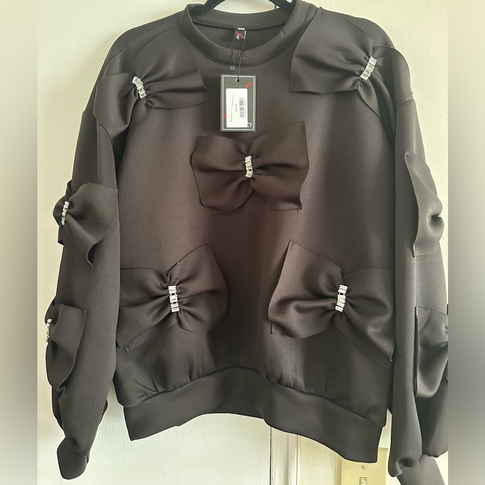Boutique sweatshirt